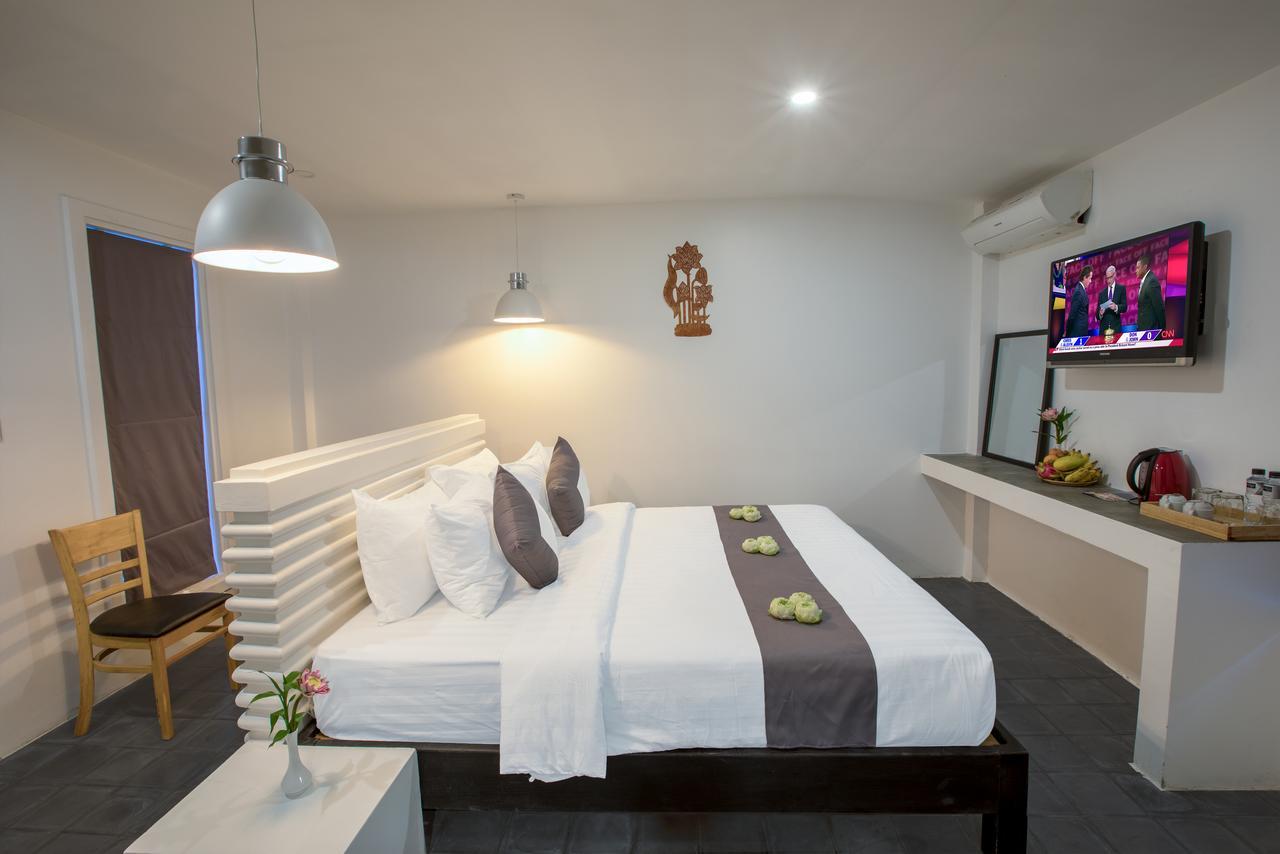 Ashia Hotel & Lounge Siem Reap Exterior photo