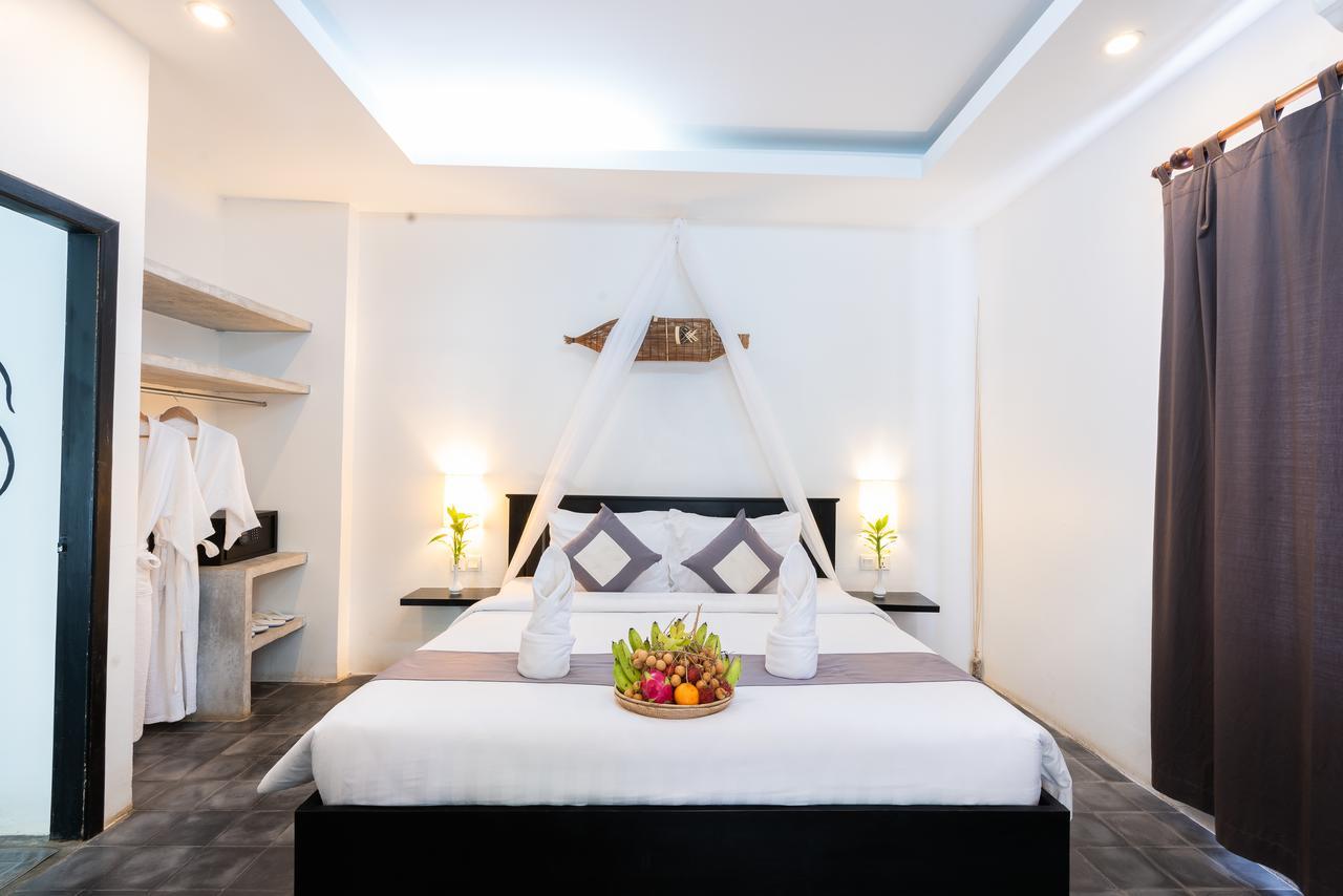 Ashia Hotel & Lounge Siem Reap Exterior photo